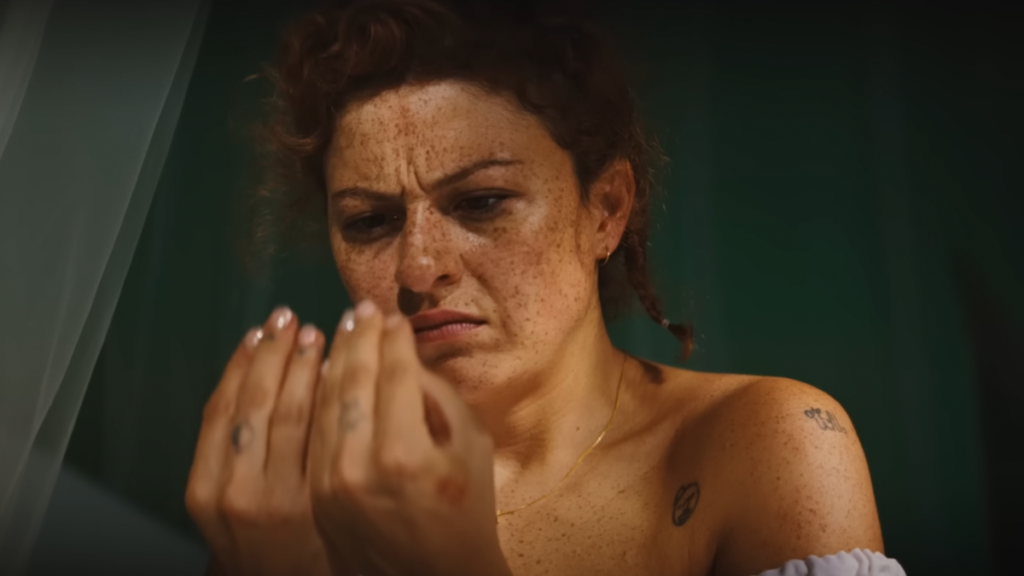 fin explication blink twice 